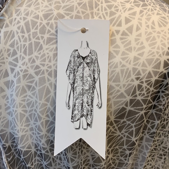 CRUISE CLUB NWT cover up - Picture 7 of 8